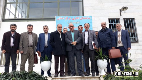 بازدید مسئولین و کارشناسان منطقه 7 از آزمایشگاه استان